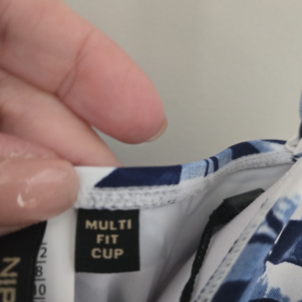 Elegant Blue and White Leaf Print Women's One Piece Swimsuit - Picture 4 of 16